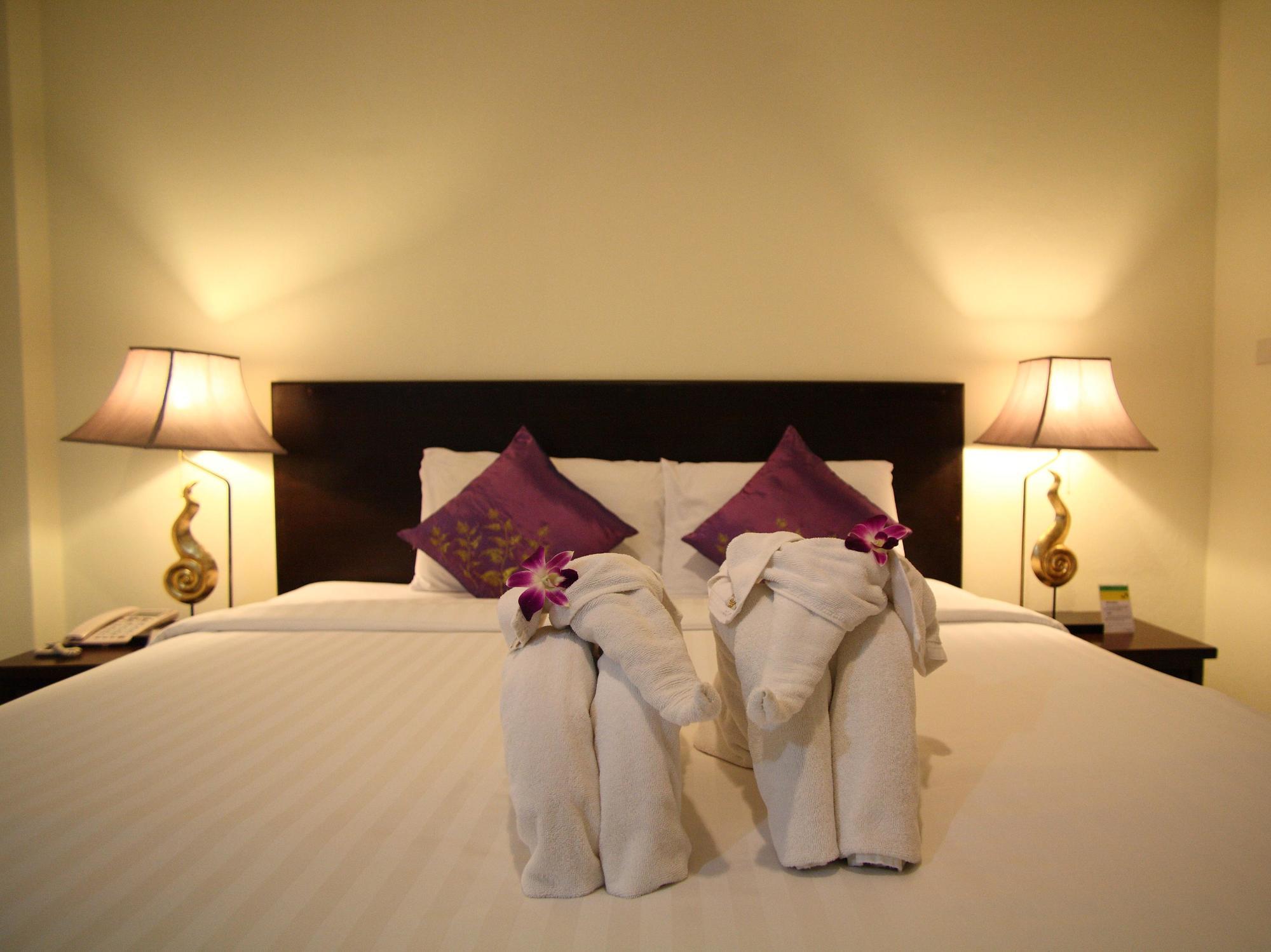 Na Thapae Hotel Chiang Mai Ngoại thất bức ảnh