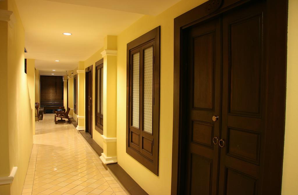 Na Thapae Hotel Chiang Mai Ngoại thất bức ảnh